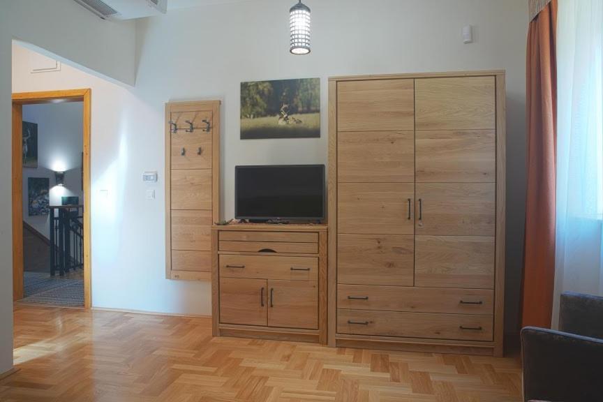 Aliret Vadaszhaz Ságvár Exterior foto